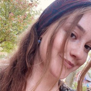 Meet your Posher, Libby